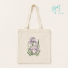 P-TZ-01-04 توت باك السعر 10 دنانير توت باغ زهور السوسن – تطريز يدوي | Iris Bloom Hand-Embroidered Tote Bag